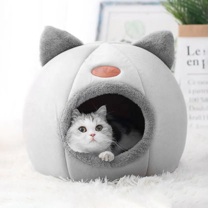 Purrfect Cozy Pet Retreat