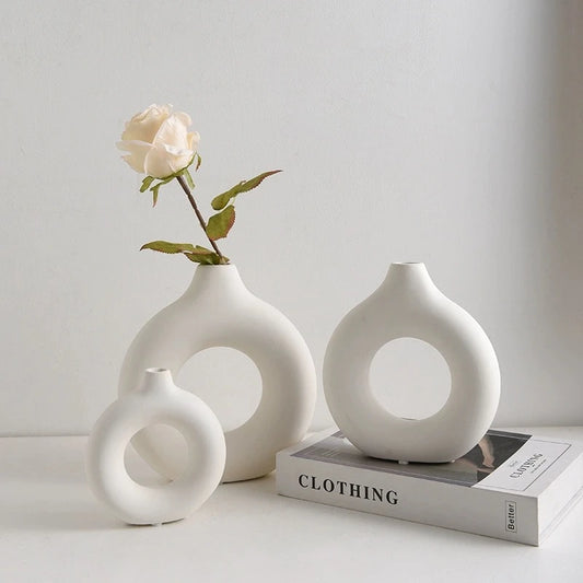 Nordic Serenity Flower Vase